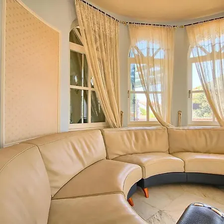 Apartman Modern And Spacious For A Pleasant Stay Dd *