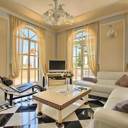 Modern And Spacious For A Pleasant Stay Dd