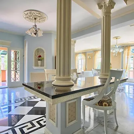 Modern And Spacious For A Pleasant Stay Dd