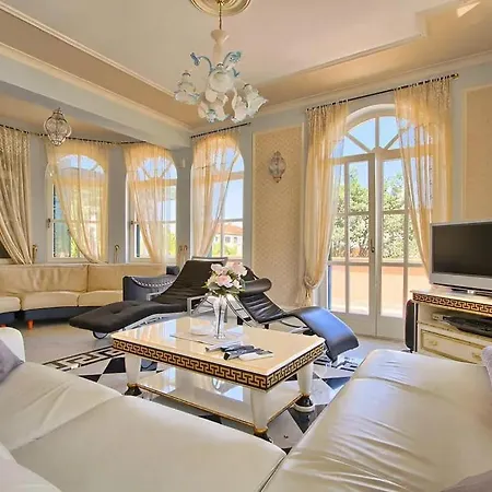 Modern And Spacious For A Pleasant Stay Dd Apartman *